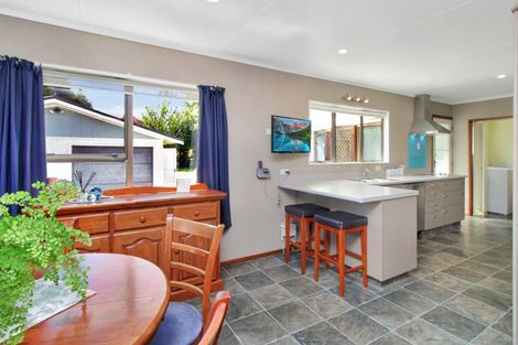 Photo of property in 8 Smith Street, Dannevirke, 4930