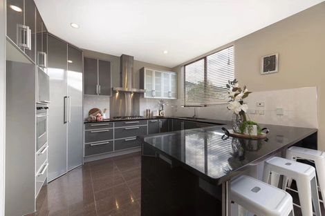 Photo of property in 13 Heidi Crescent, Flat Bush, Auckland, 2016