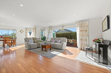 Photo of property in 57 Westpark Drive, Burnside, Christchurch, 8053