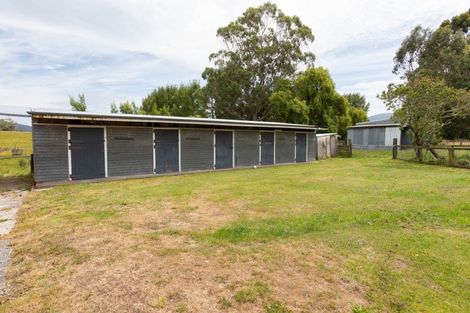 Photo of property in 21 Bevan Street, Woodville, 4920
