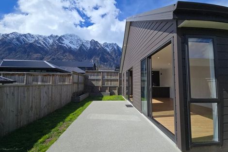 Photo of property in 98 Jack Hanley Drive, Jacks Point, Queenstown, 9371