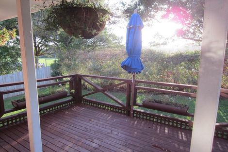 Photo of property in 1/7 Waverley Avenue, Glenfield, Auckland, 0629