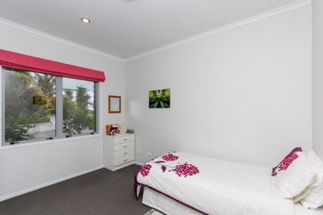 Photo of property in 70c Karamea Street, Whalers Gate, New Plymouth, 4310