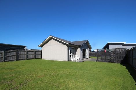 Photo of property in 116 Rangiora Crescent, Matarangi, Whitianga, 3592
