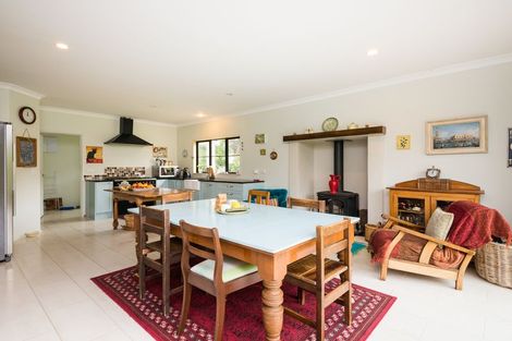 Photo of property in 350 Aokautere Drive, Aokautere, Palmerston North, 4471