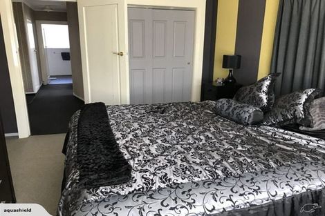 Photo of property in 4 Cambridge Street, Levin, 5510