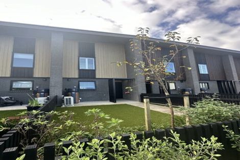 Photo of property in 16 Arvo Lane, Hobsonville, Auckland, 0616