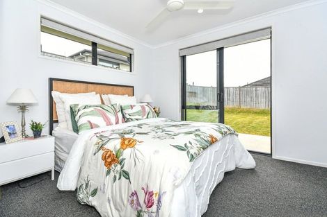 Photo of property in 25 Lippiatt Crescent, Pokeno, 2402