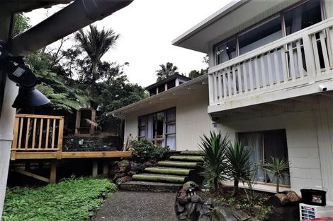 Photo of property in 806 Beach Road, Browns Bay, Auckland, 0630