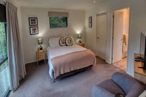 Photo of property in 87 Ferry Hill Drive, Lower Shotover, Queenstown, 9371