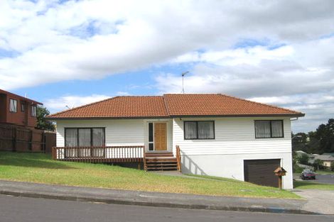 Photo of property in 1 Madigan Place, Glendene, Auckland, 0602