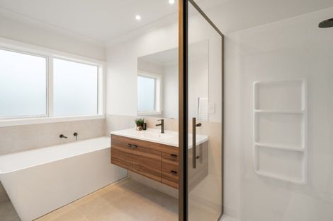 Photo of property in 77 Kahira Crescent, Papamoa Beach, Papamoa, 3118