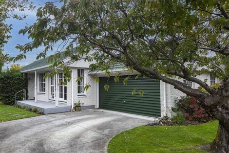 Photo of property in 14 Chilton Drive, Mairehau, Christchurch, 8052