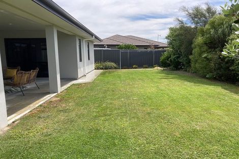 Photo of property in 19 Haast Place, Poraiti, Napier, 4112