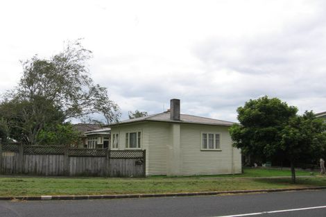 Photo of property in 101 Namata Road, One Tree Hill, Auckland, 1061