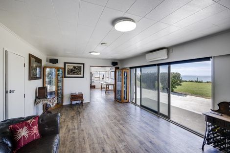 Photo of property in 43 North Shore Road, Eskdale, Napier, 4182