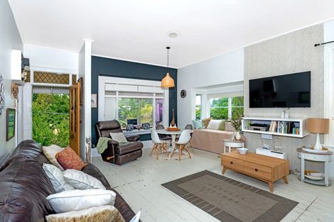 Photo of property in 10 Riverside Road, Whataupoko, Gisborne, 4010