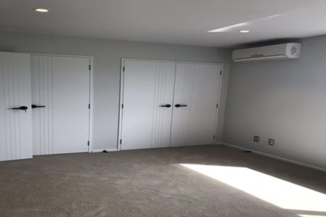 Photo of property in 23 Meritage Lane, Te Atatu South, Auckland, 0610