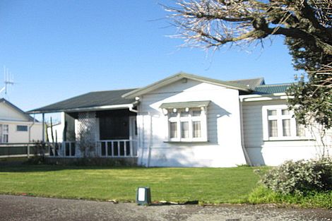 Photo of property in 7 Moore Street, West End, Palmerston North, 4412