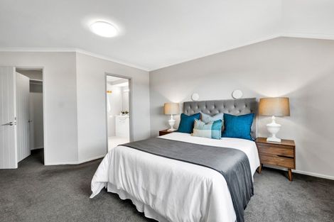 Photo of property in 6c Highfield Place, Highlands Park, New Plymouth, 4312