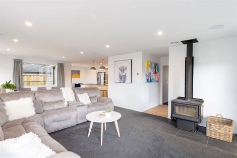 Photo of property in 9 Loxley Place, Lincoln, 7608