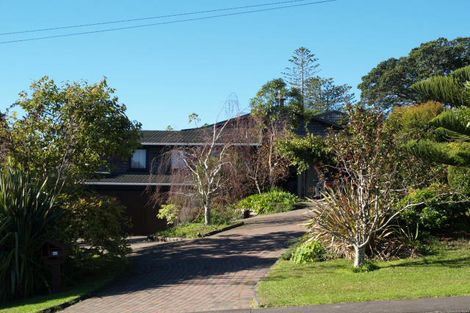 Photo of property in 52 Granger Road, Cockle Bay, Auckland, 2014
