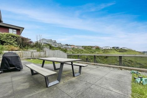 Photo of property in 74 Amesbury Drive, Churton Park, Wellington, 6037
