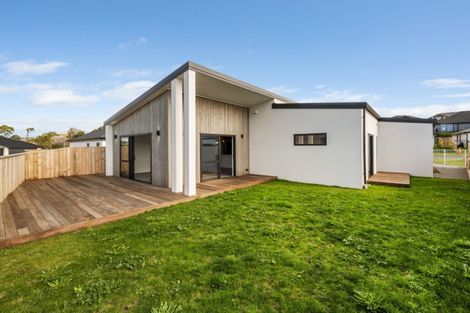 Photo of property in 6 Snapper Crescent, Omokoroa, 3114