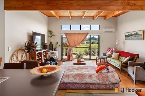 Photo of property in 32a Hillview Road, Waihi Beach, 3611