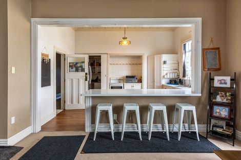 Photo of property in 6 King Street, Dannevirke, 4930