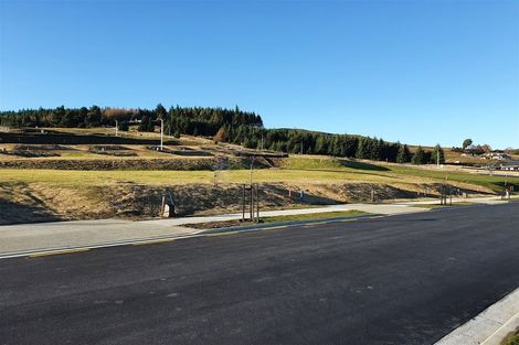 Photo of property in 51 Clearview Street, Wanaka, 9305