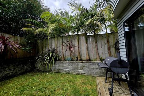 Photo of property in 19 Waru Lane, Te Atatu Peninsula, Auckland, 0610