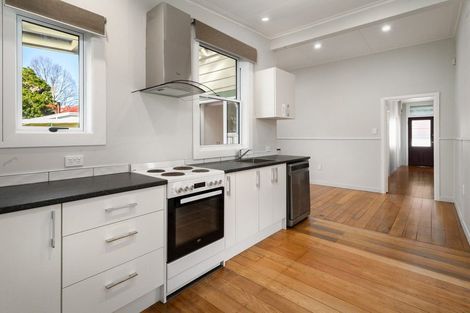 Photo of property in 616 Mackay Street, Thames, 3500