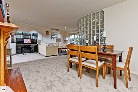 Photo of property in 26 Adelphi Place, Albany, Auckland, 0632