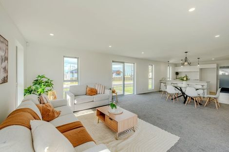 Photo of property in 49 Suffolk Drive, Kirwee, 7571