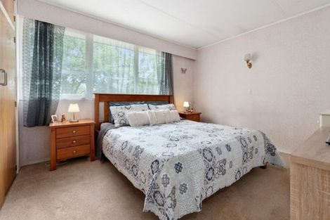 Photo of property in 3 Scott Road, Stanmore Bay, Whangaparaoa, 0932