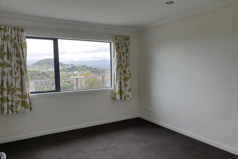 Photo of property in 20 Parkinson Close, Whitby, Porirua, 5024