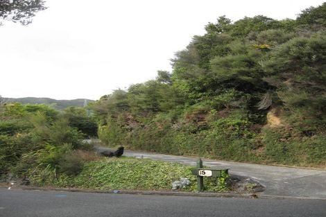 Photo of property in 15 Ngahere Street, Stokes Valley, Lower Hutt, 5019