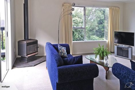 Photo of property in 10 Jasons Place, Churton Park, Wellington, 6037