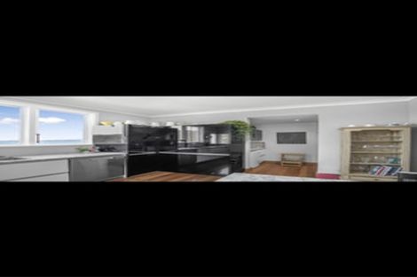 Photo of property in 58 Ferry Road, Days Bay, Lower Hutt, 5013