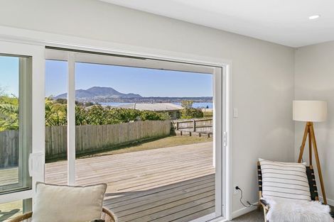 Photo of property in 12b Reeves Road, Acacia Bay, Taupo, 3330