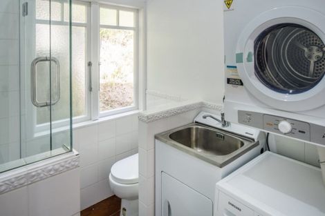 Photo of property in 57-59 Seaview Road, Paremata, Porirua, 5024