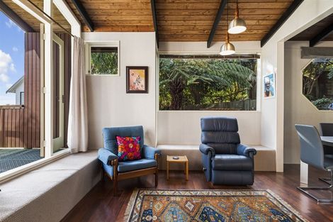 Photo of property in 27 Hadfield Street, Beach Haven, Auckland, 0626