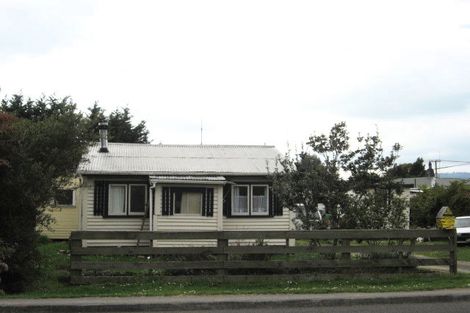 Photo of property in 9 Lee Road, Hannahs Bay, Rotorua, 3010