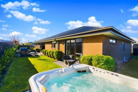 Photo of property in 7 Glenturret Drive, Casebrook, Christchurch, 8051