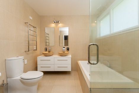 Photo of property in 16 Leven Street, Roslyn, Dunedin, 9010