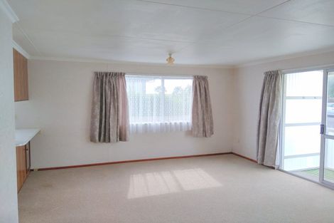 Photo of property in 1/10 Ropiha Street, Fitzroy, New Plymouth, 4312