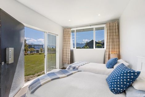 Photo of property in 38 Ridgecrest, Wanaka, 9305