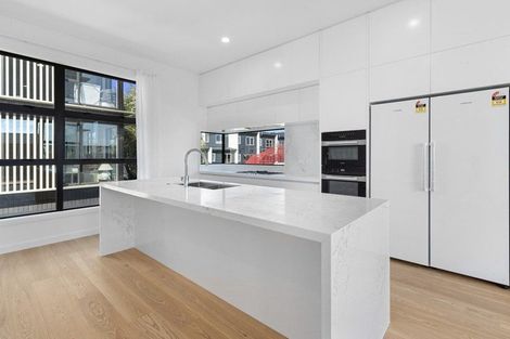 Photo of property in 50d Killarney Street, Takapuna, Auckland, 0622