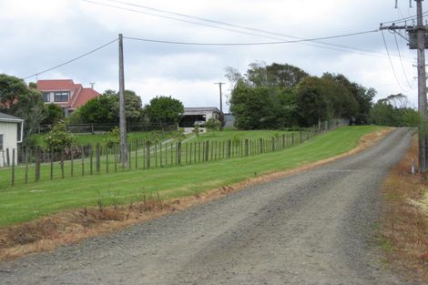 Photo of property in 105 Hanham Road, Kumeu, 0891